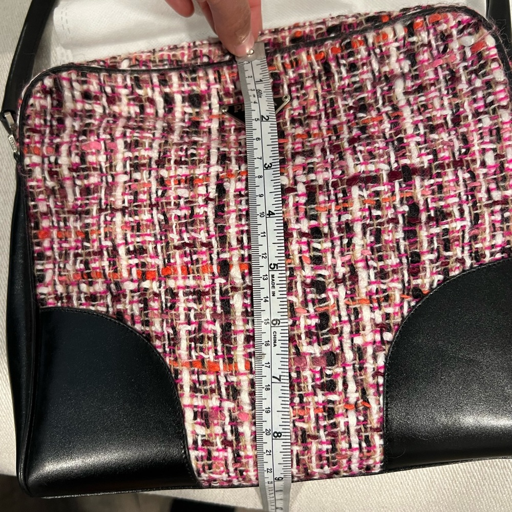 💕💕Prada Tweed Bag 💕💕 - Picture 10 of 12